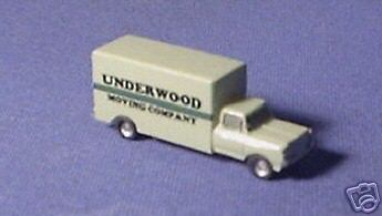80s BOX VAN TRUCK "UNDERWOOD"