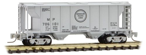 Missouri Pacific PS-2 Two-Bay Covered Hopper #706101
